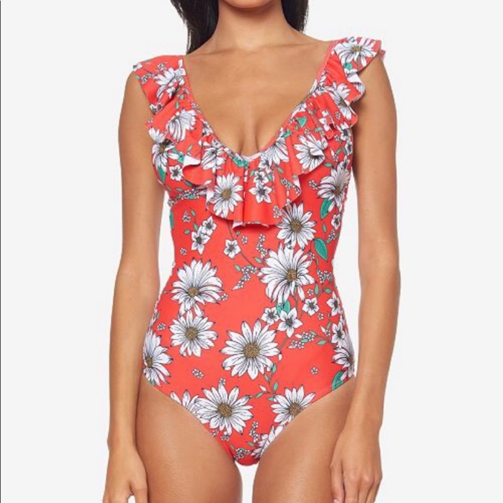 Jessica Simpson bathing suit